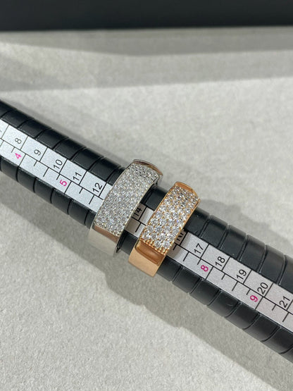 [Clover]LIENS EVIDENCE  DIAMOND PAVED RING