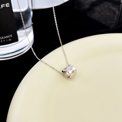 [Clover]BEE MINI PEDANT DIAMOND NECKLACE