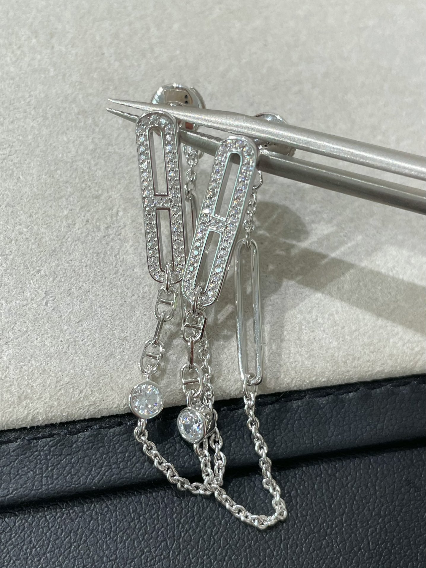 [Clover]CHAINE CHAOS DIAMOND DROP EARRINGS