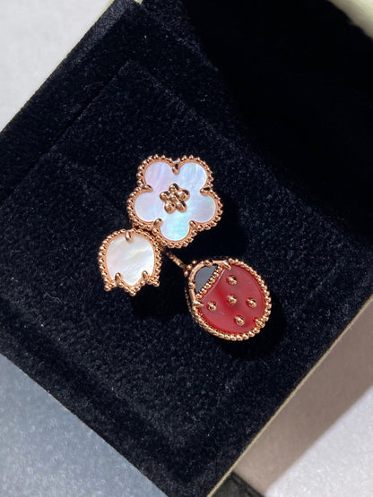 [Clover]LUCKY 3 MOTIF ROSE GOLD RING