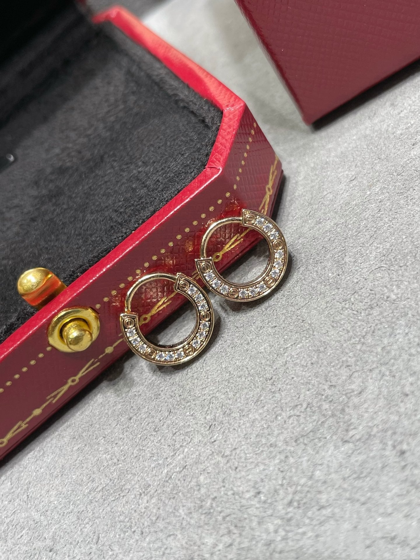 [Clover]LOVE DIAMOND EARRINGS