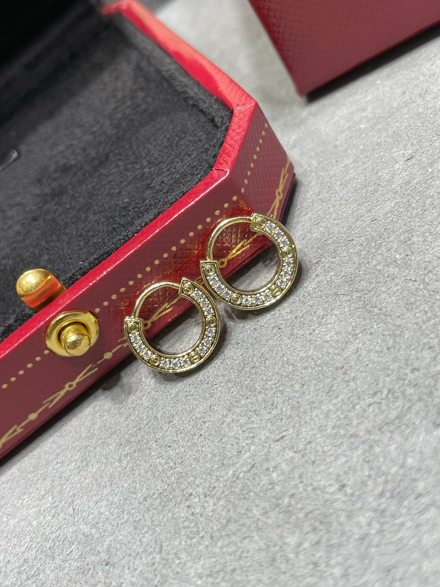 [Clover]LOVE DIAMOND EARRINGS