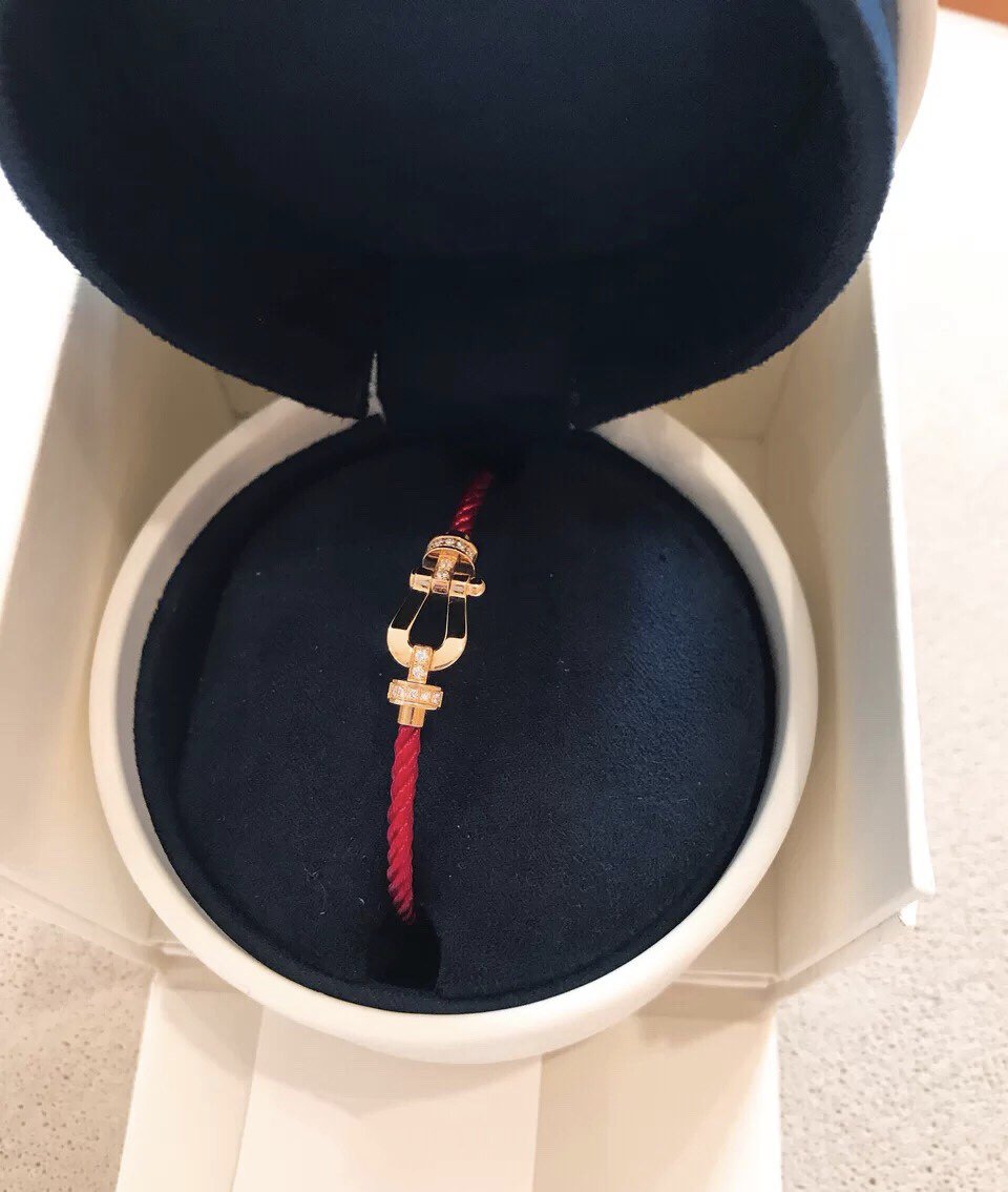 [Clover]FORCE 10 HALF DIAMOND PINK GOLD RED CORDERI LARGE AND MEDIUM MODEL