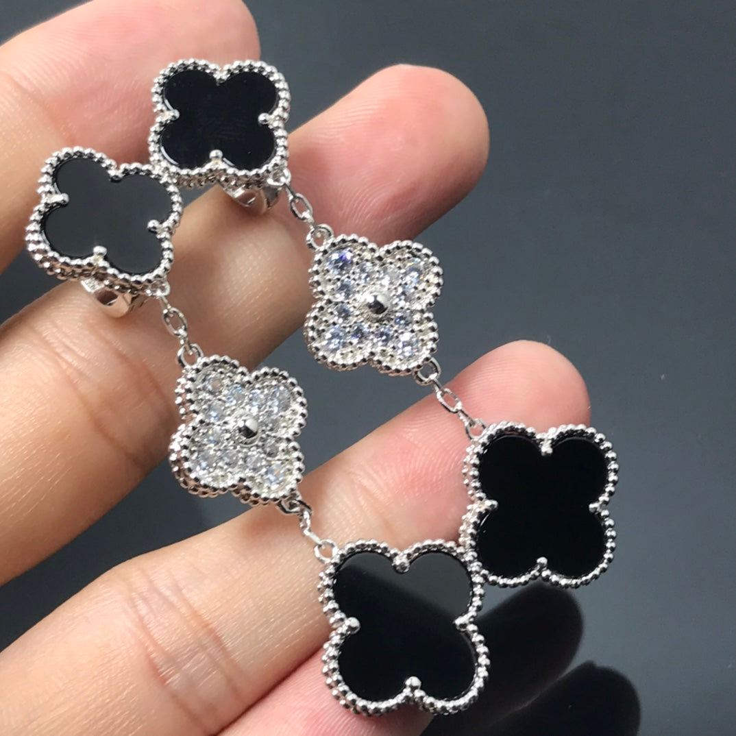[Clover]CLOVER 3 MOTIF DIAMOND ONYX SILVER EARRINGS