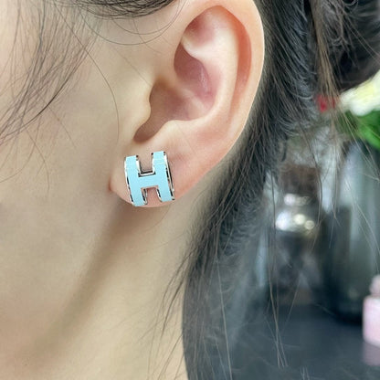 [Clover]POP H SKY BLUE STUD EARRINGS