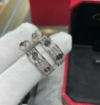 [Clover]LOVE CERAMIC DIAMOND PAVED SILVER EARRINGS