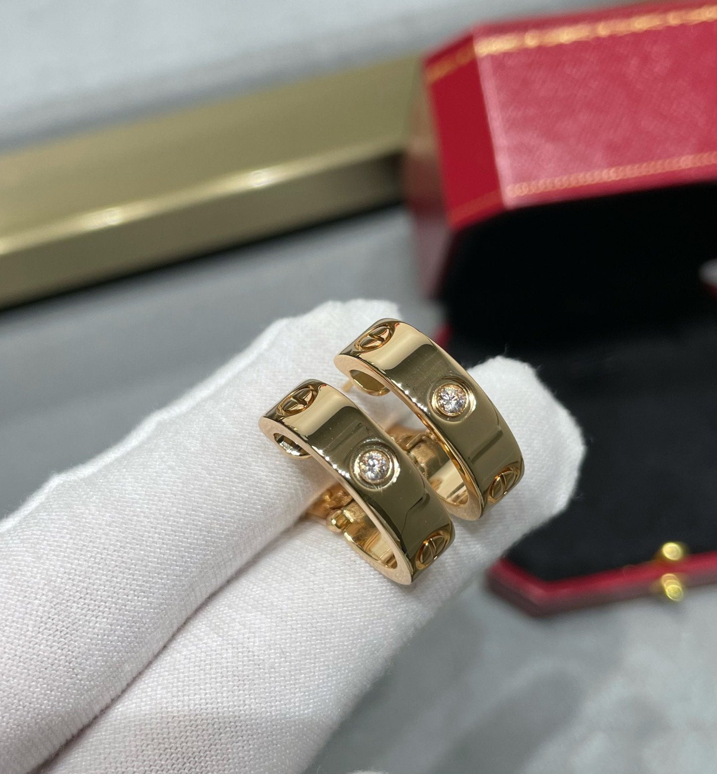 [Clover]LOVE 5.5MM 1 DIAMOND EARRINGS