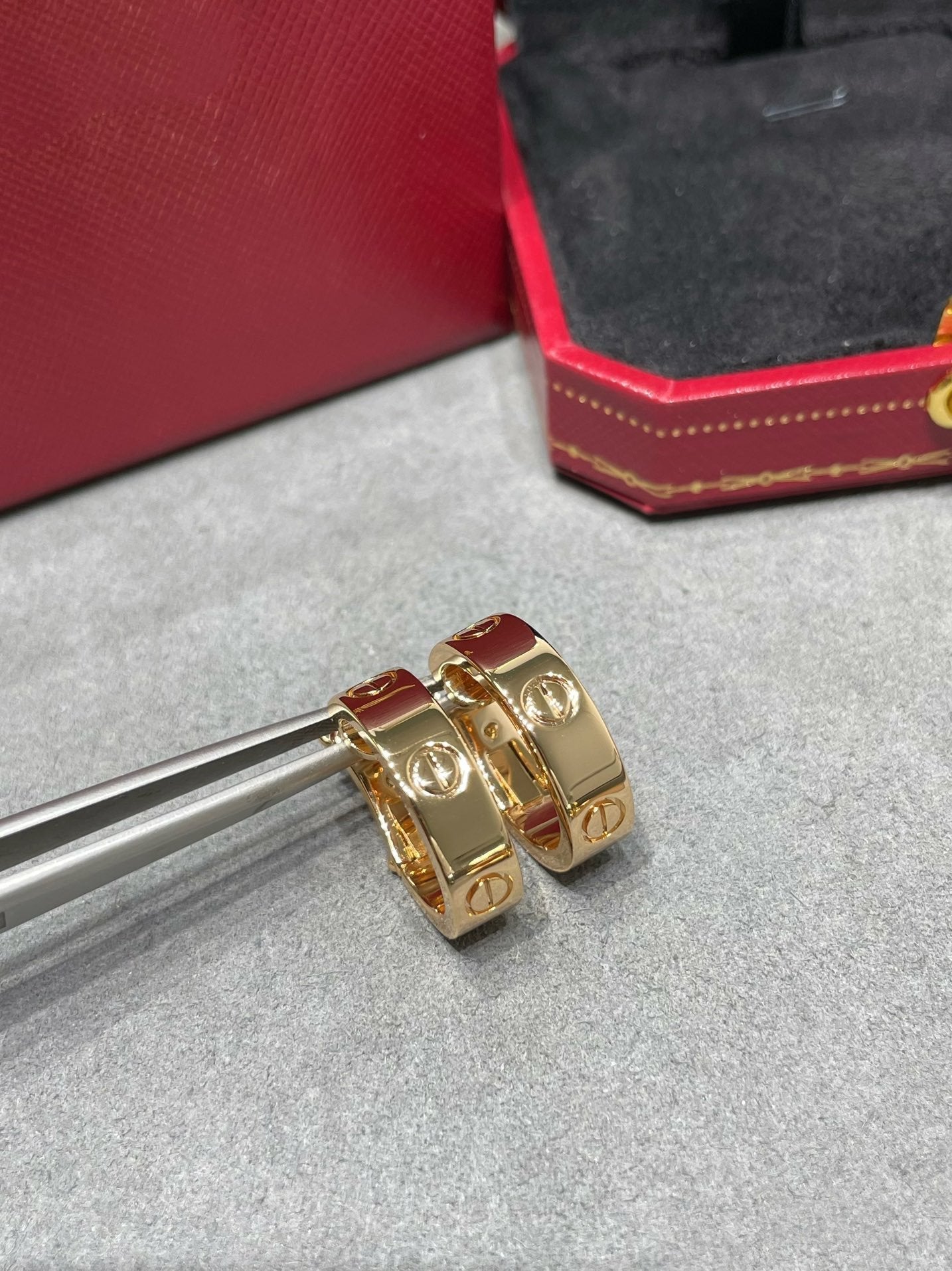 [Clover]LOVE 5.5MM EARRINGS