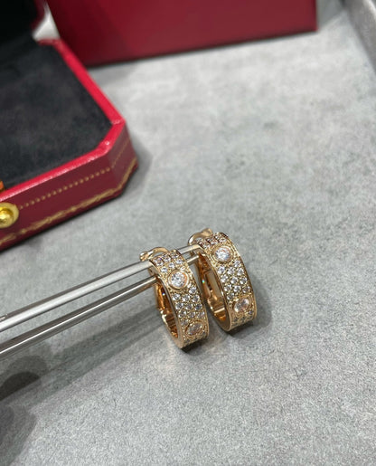[Clover]LOVE 5.5MM DIAMOND PAVED EARRINGS