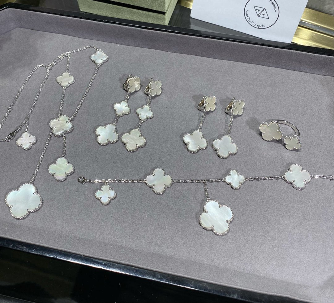[Clover]CLOVER 5 MOTIF WHITE MOP SILVER BRACELET