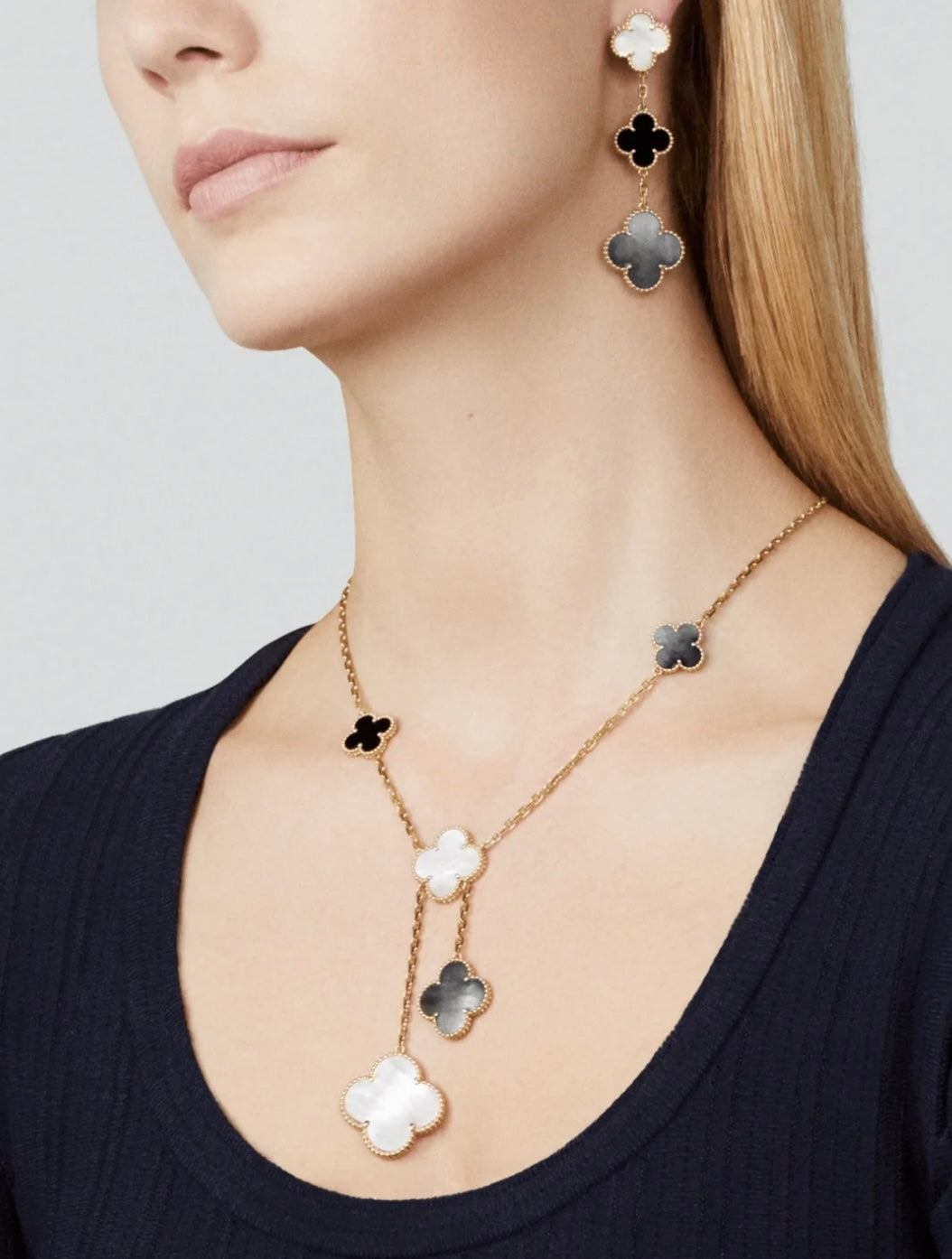 [Clover]CLOVER 3 MOTIF MOP ONYX DARK MOP PINK GOLD EARRINGS