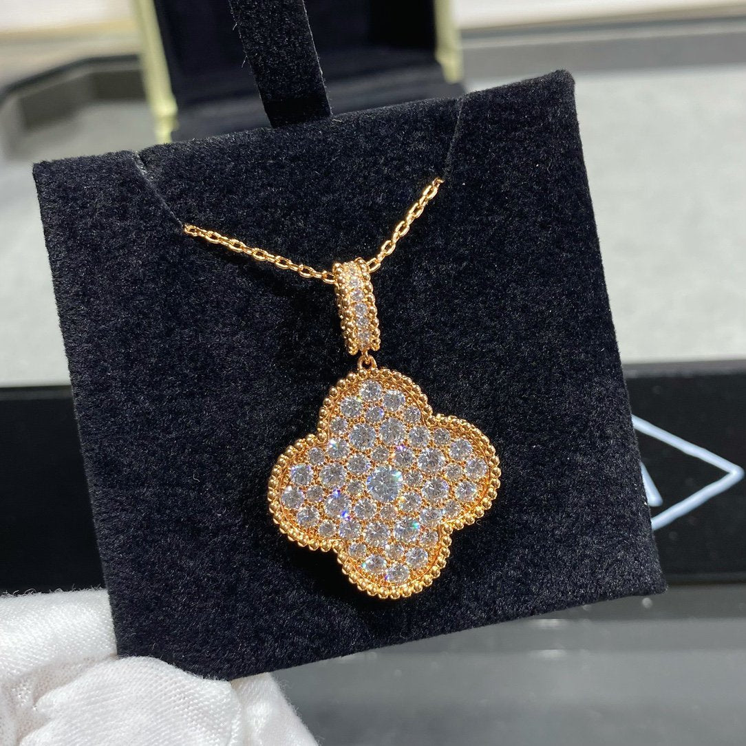 [Clover]CLOVER 25MM LARGE PEDANT DIAMOND PAVED LONG NECKLACE