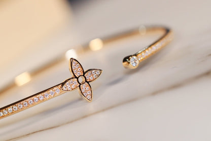 [Clover]IDYLLE GOLD OPEN BRACELET DIAMOND PAVED