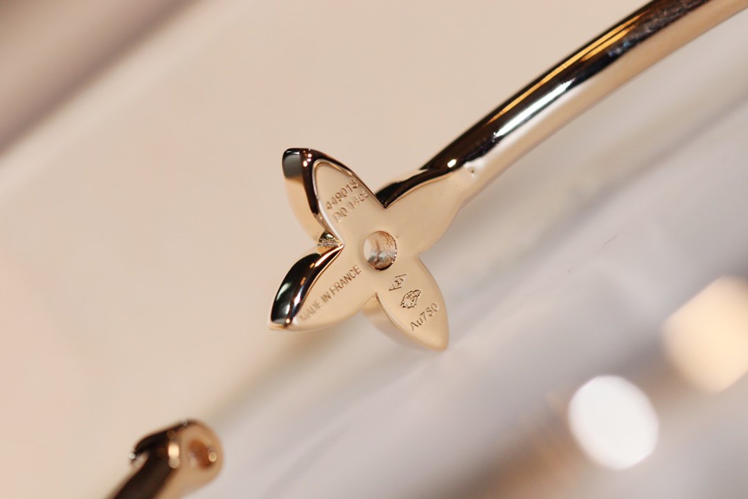 [Clover]IDYLLE GOLD OPEN BRACELET DIAMOND PAVED