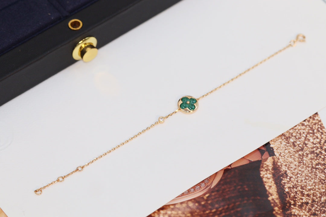 [Clover]STAR AND SUN 4 MOTIF PINK GOLD MALACHITE BRACELET