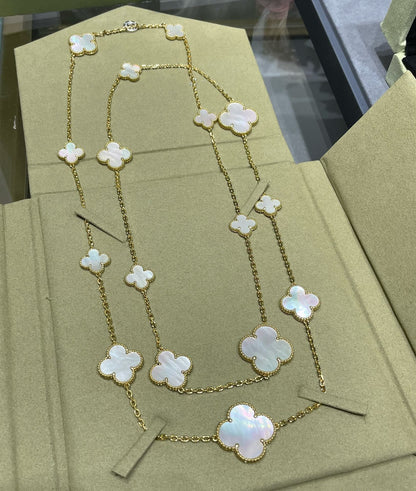 [Clover]CLOVER 16 MOTIF WHITE MOP GOLD NECKLACE