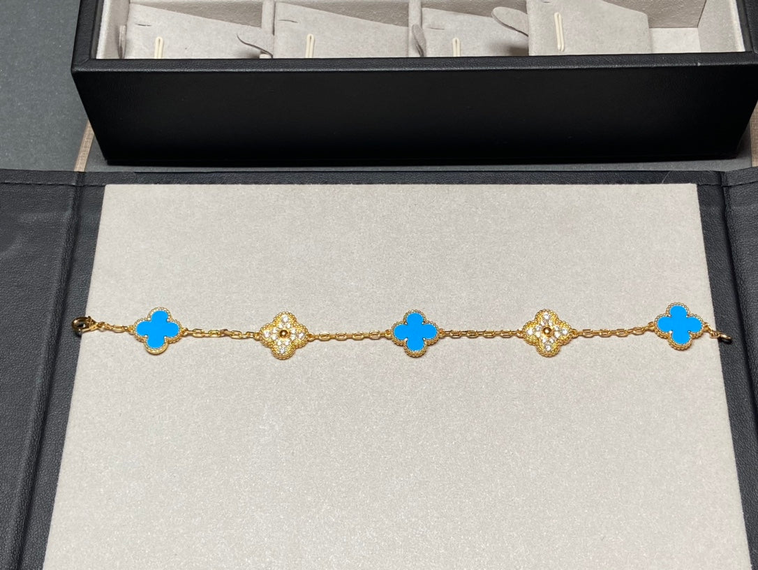 [Clover]CLOVER 5 MOTIF BLUE CHALCEDONY DIAMOND GOLD BRACELET