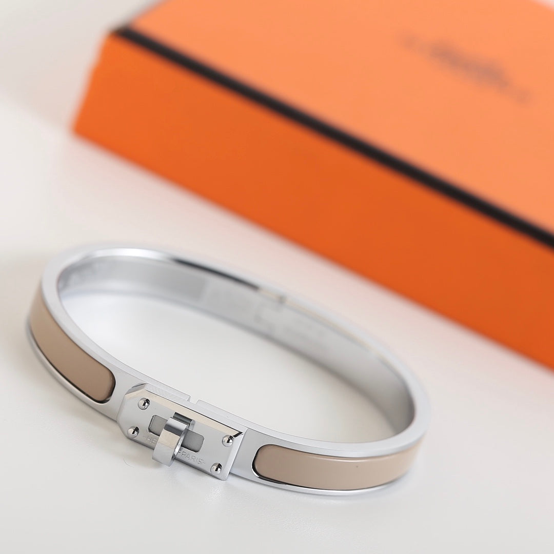 [Clover]HM KELLY GREY BRACELET