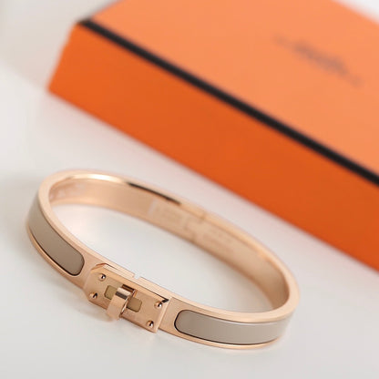 [Clover]HM KELLY GREY BRACELET