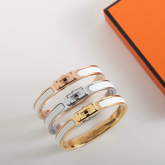 [Clover]HM KELLY WHITE BRACELET