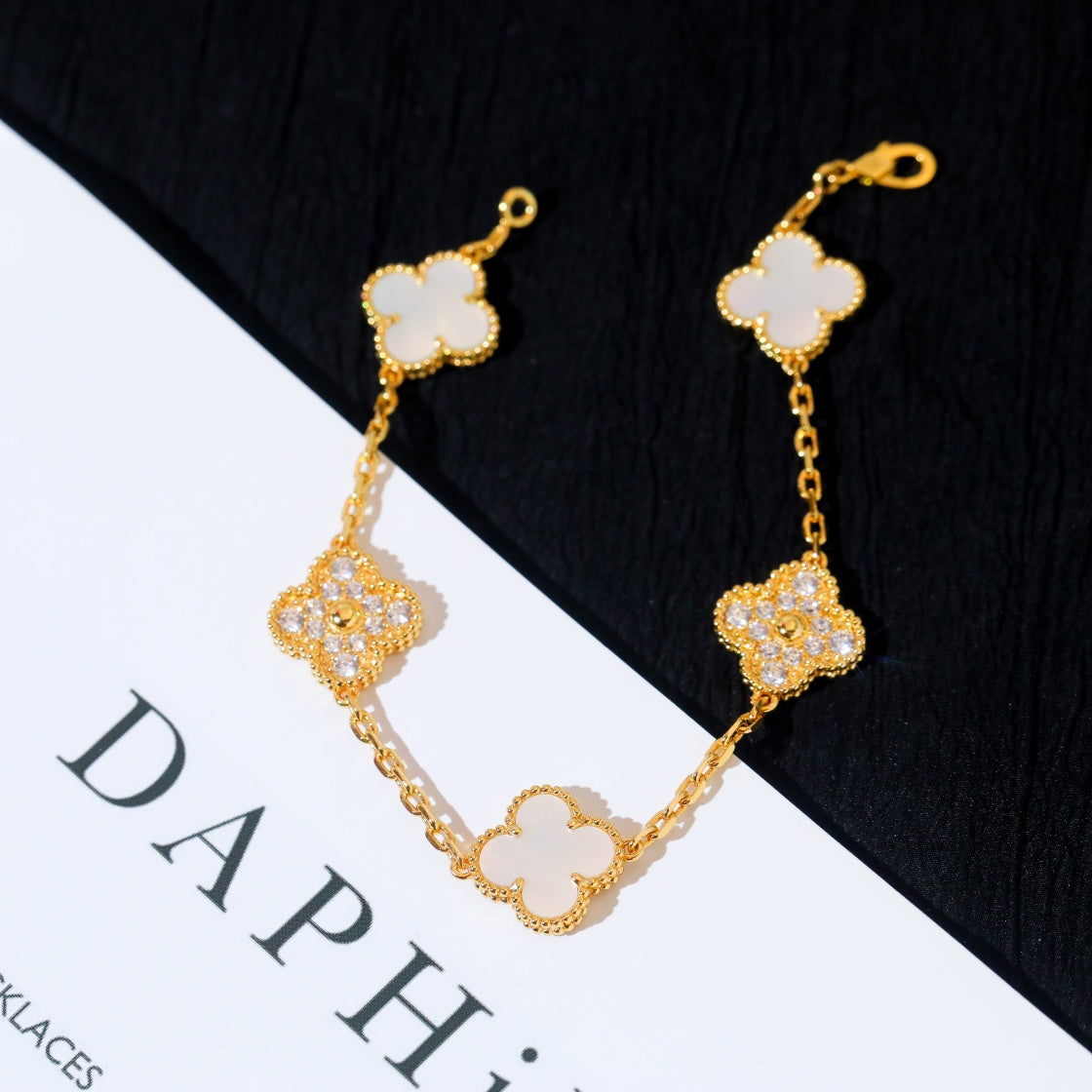 [Clover]CLOVER BRACELET 5 MOTIF WHITE MOP DIAMOND