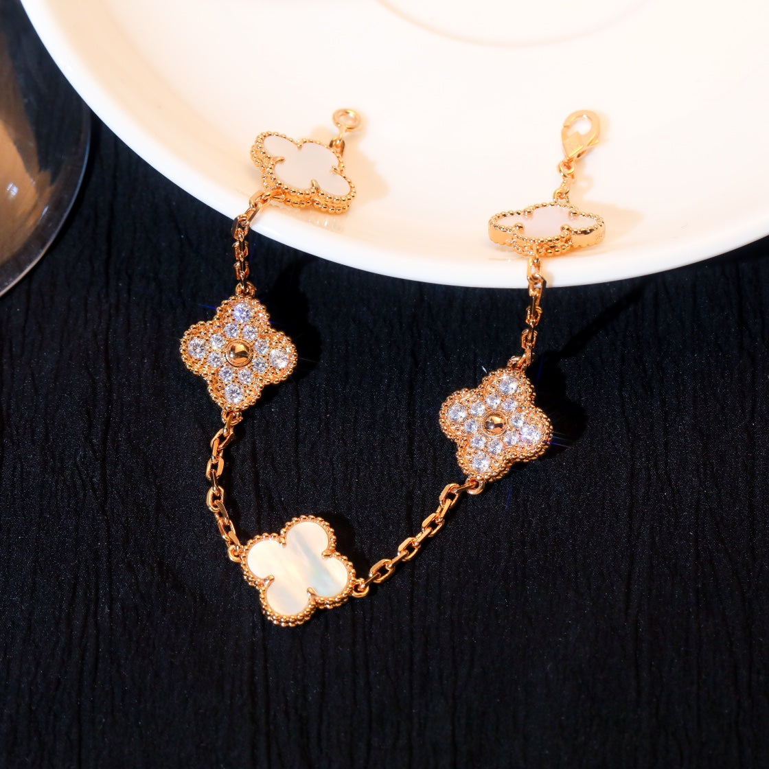 [Clover]CLOVER BRACELET 5 MOTIF WHITE MOP DIAMOND