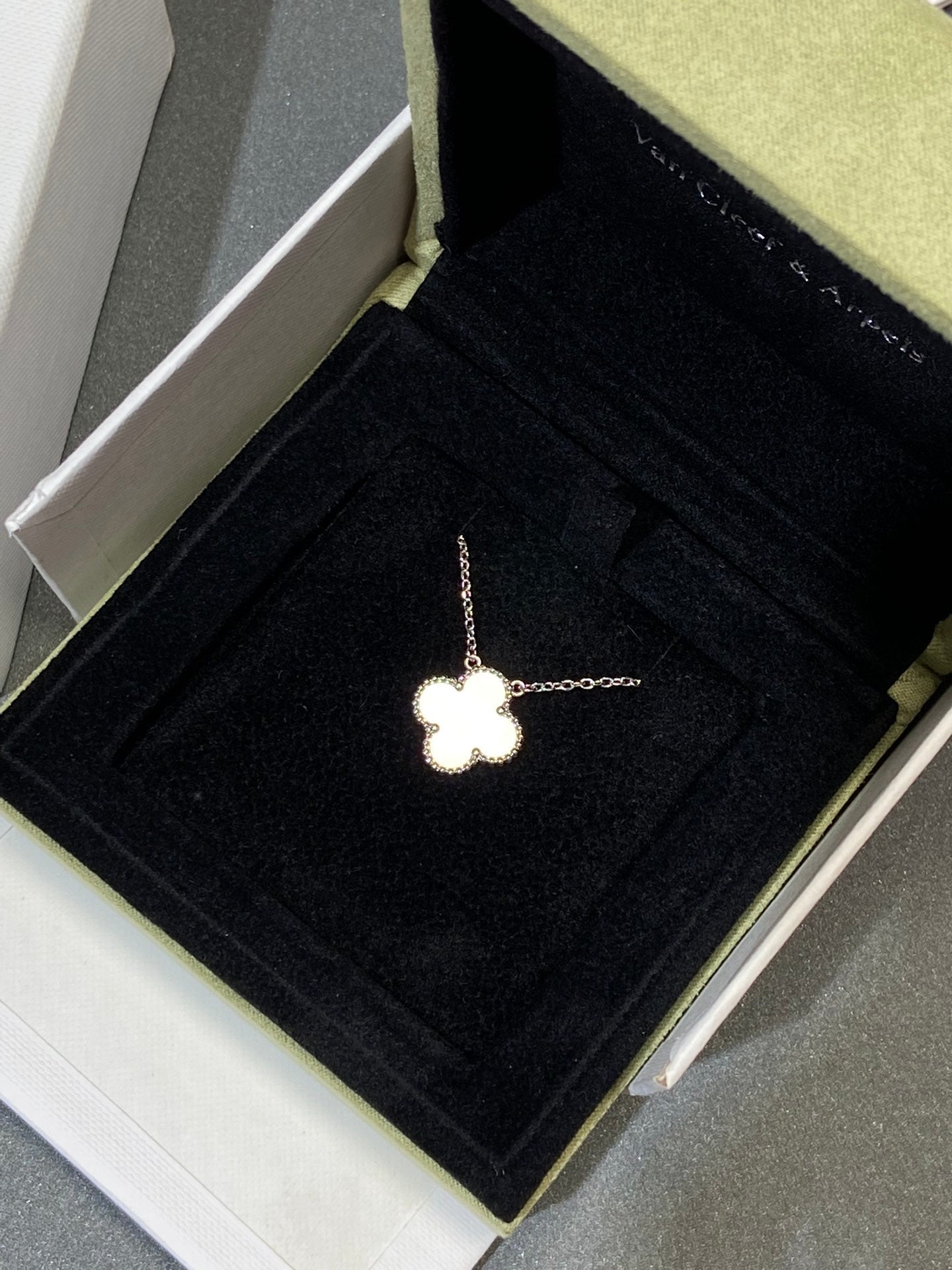 [Clover]CLOVER MEDIUM SILVER WHITE MOP NECKLACE