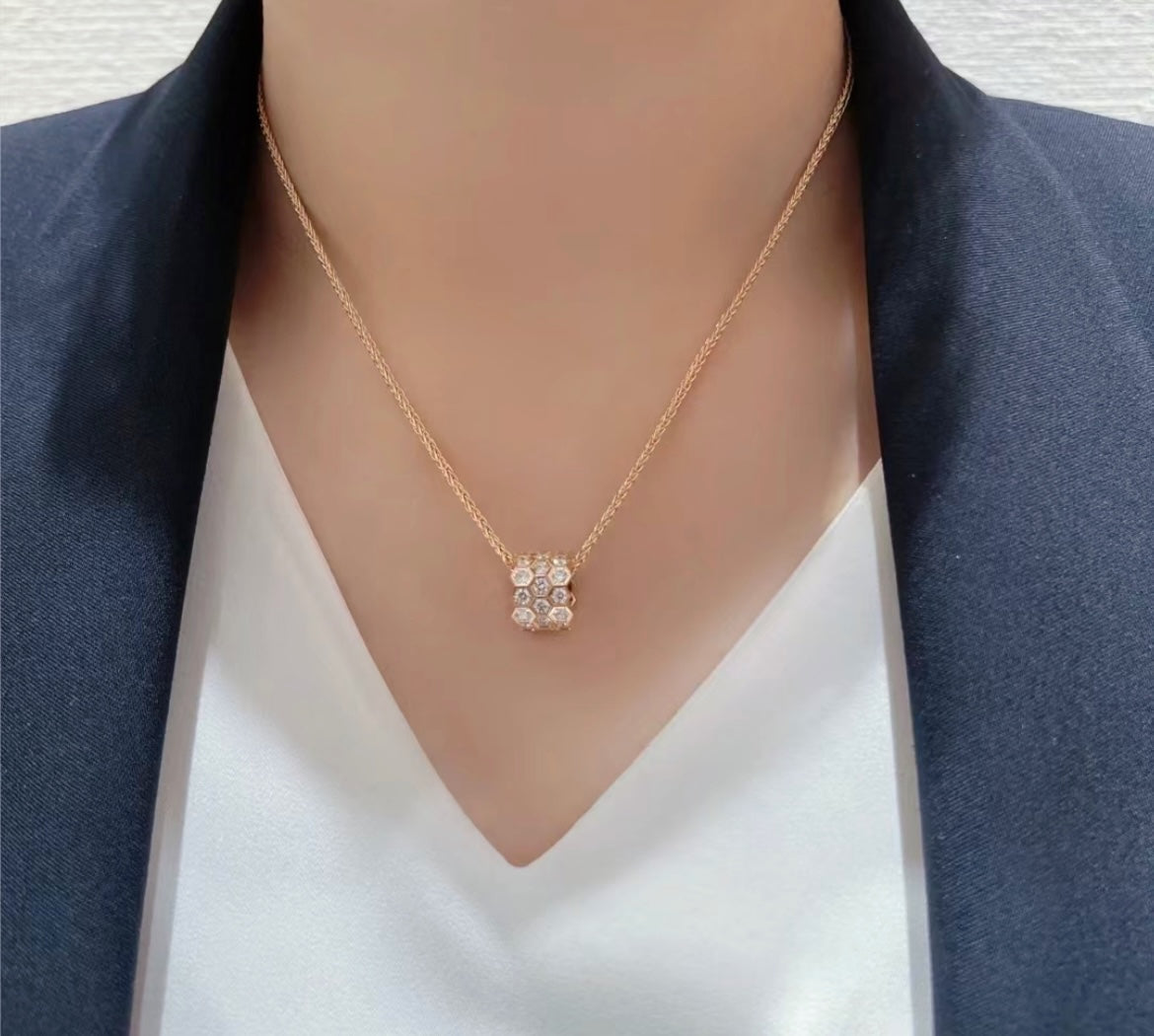 [Clover]BEE LOVE DIAMOND PAVED 3 ROW NECKLACE