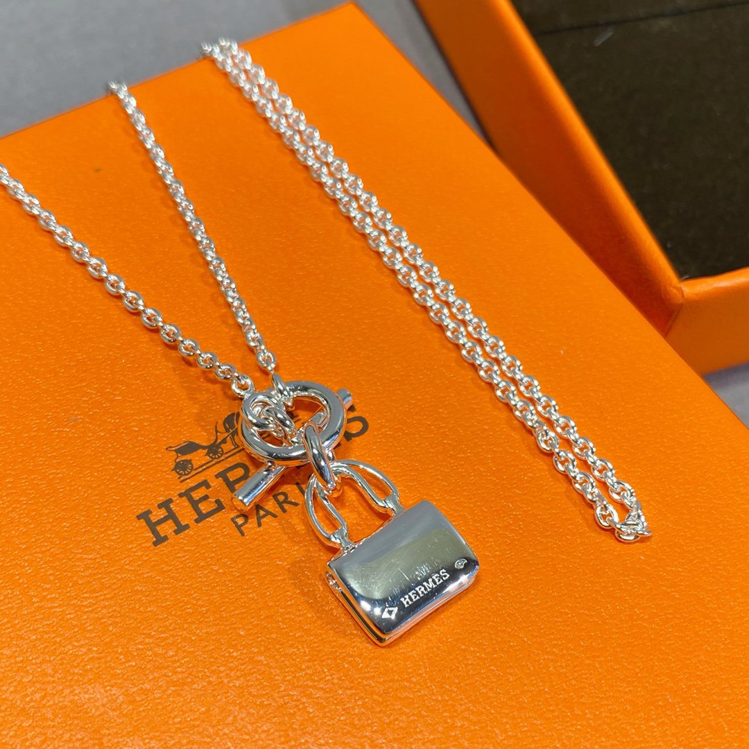 [Clover]CONSTANCE PEDANT SILVER NECKLACE