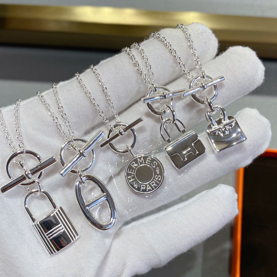 [Clover]CONSTANCE PEDANT SILVER NECKLACE