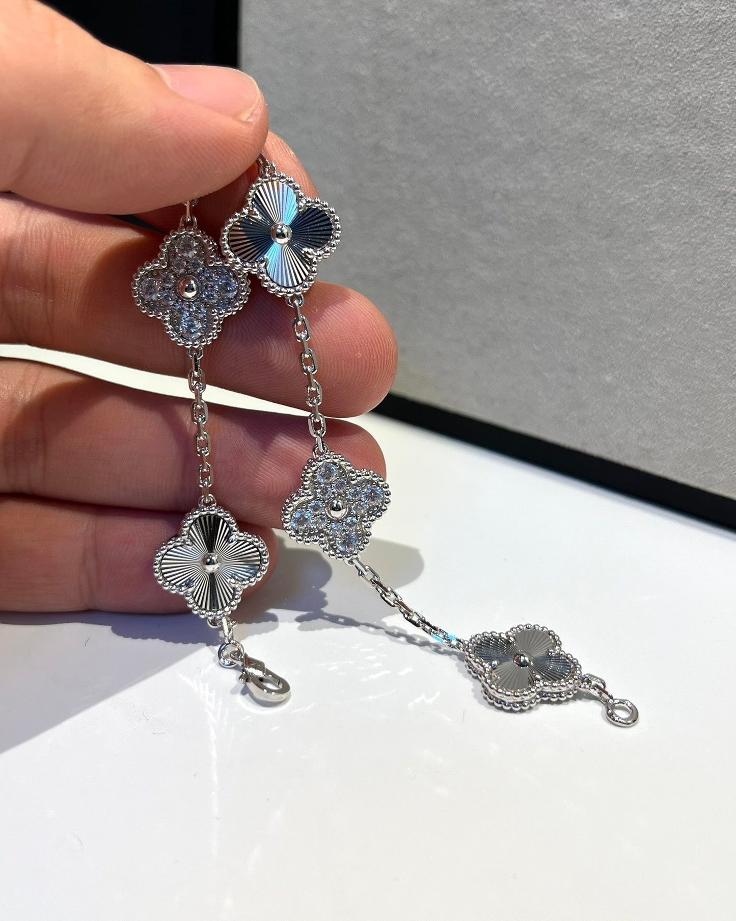 [Clover]CLOVER 5 MOTIF SILVER DIAMOND BRACELET
