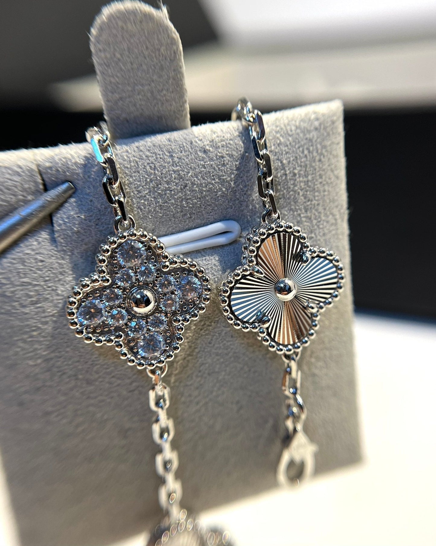 [Clover]CLOVER 5 MOTIF SILVER DIAMOND BRACELET