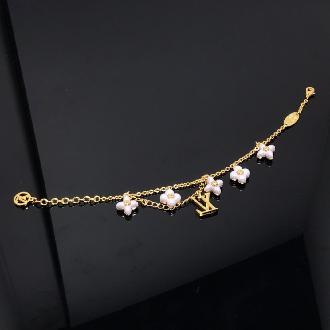 [Clover]LOGO 6 MOTIF STAR AND SUN GOLD BRACELET