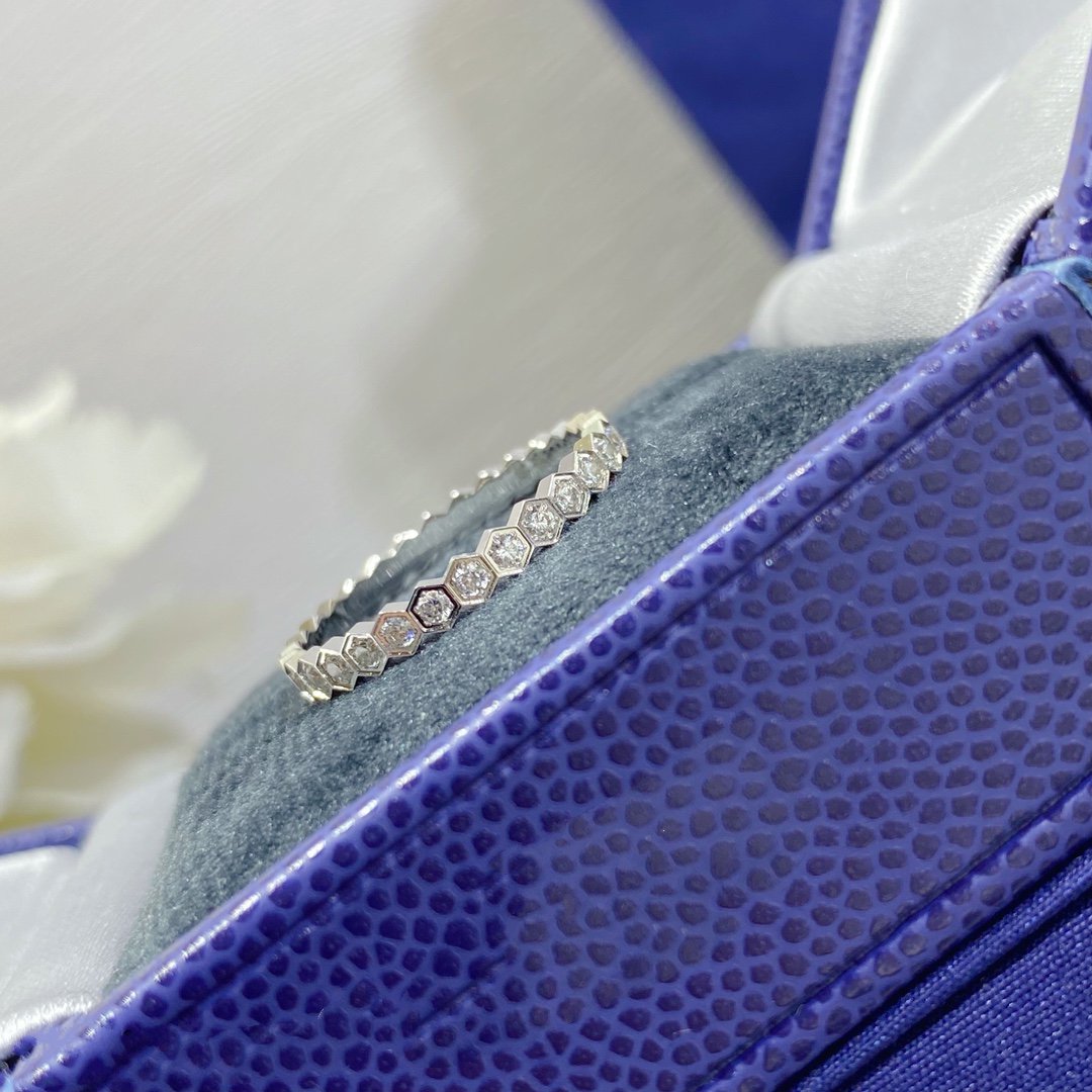 [Clover]BEE LOVE DIAMOND PAVED SMALL RING