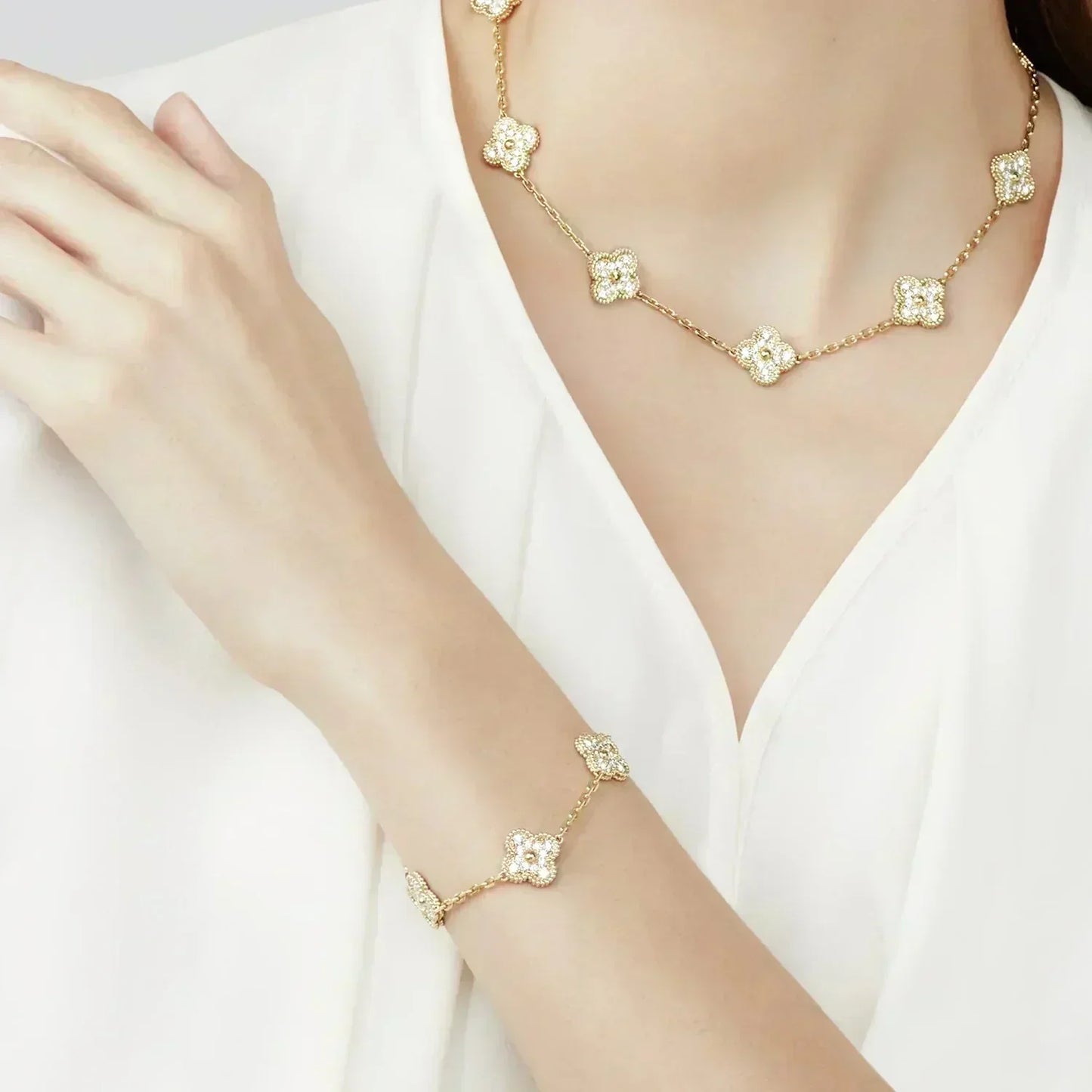 [Clover]CLOVER 5 MOTIFS  FULL DIAMOND BRACELET