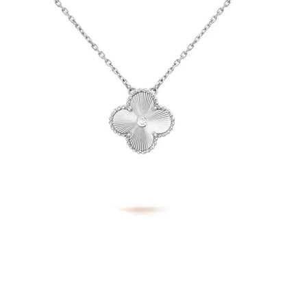 [Clover]CLOVER  15MM DIAMOND LASER NECKLACE SILVER