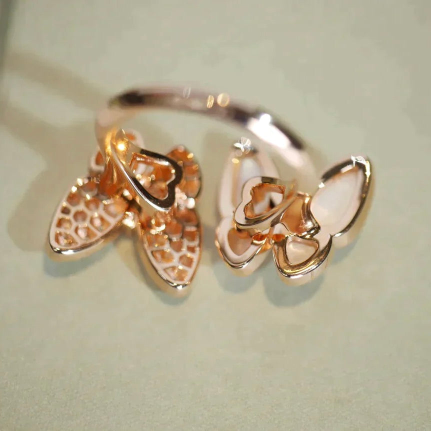 [Clover]TWIN BUTTERFLY DIAMOND MOP RING