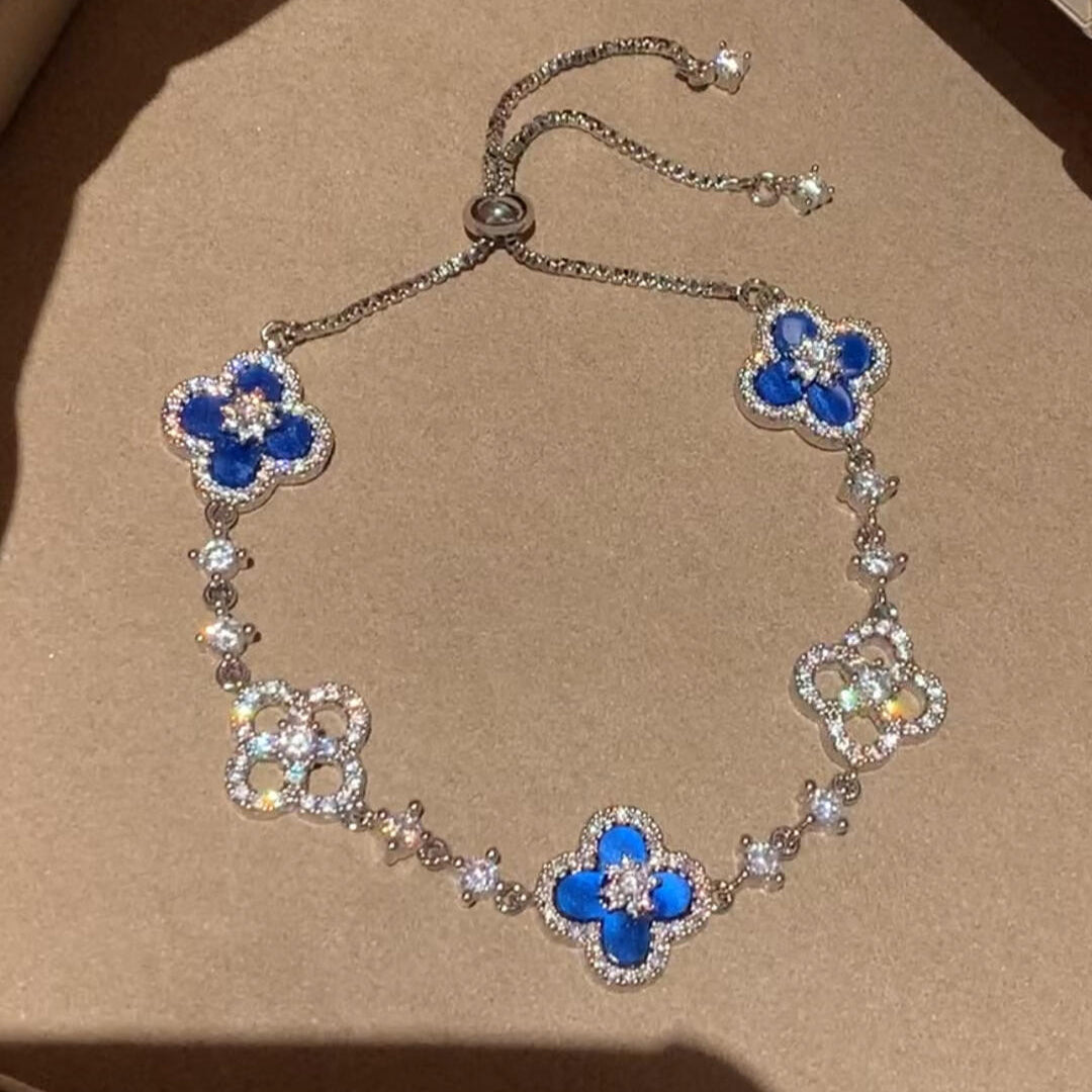 [Clover]CLOVER 5 MOTIF PINK BLUE RED WHITE BRACELET