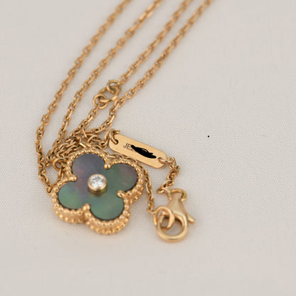 [Clover]CLOVER 15MM DIAMOND AND MOTHER-OF-GREY NECKLACE