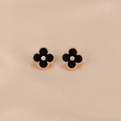 [Clover]CLOVER MEDIUM 1 MOTIFS ONYX DIAMOND EARRINGS