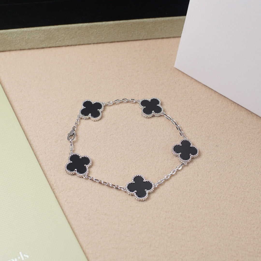 [Clover]CLOVER 5 MOTIF ONYXS  BRACELET SILVER