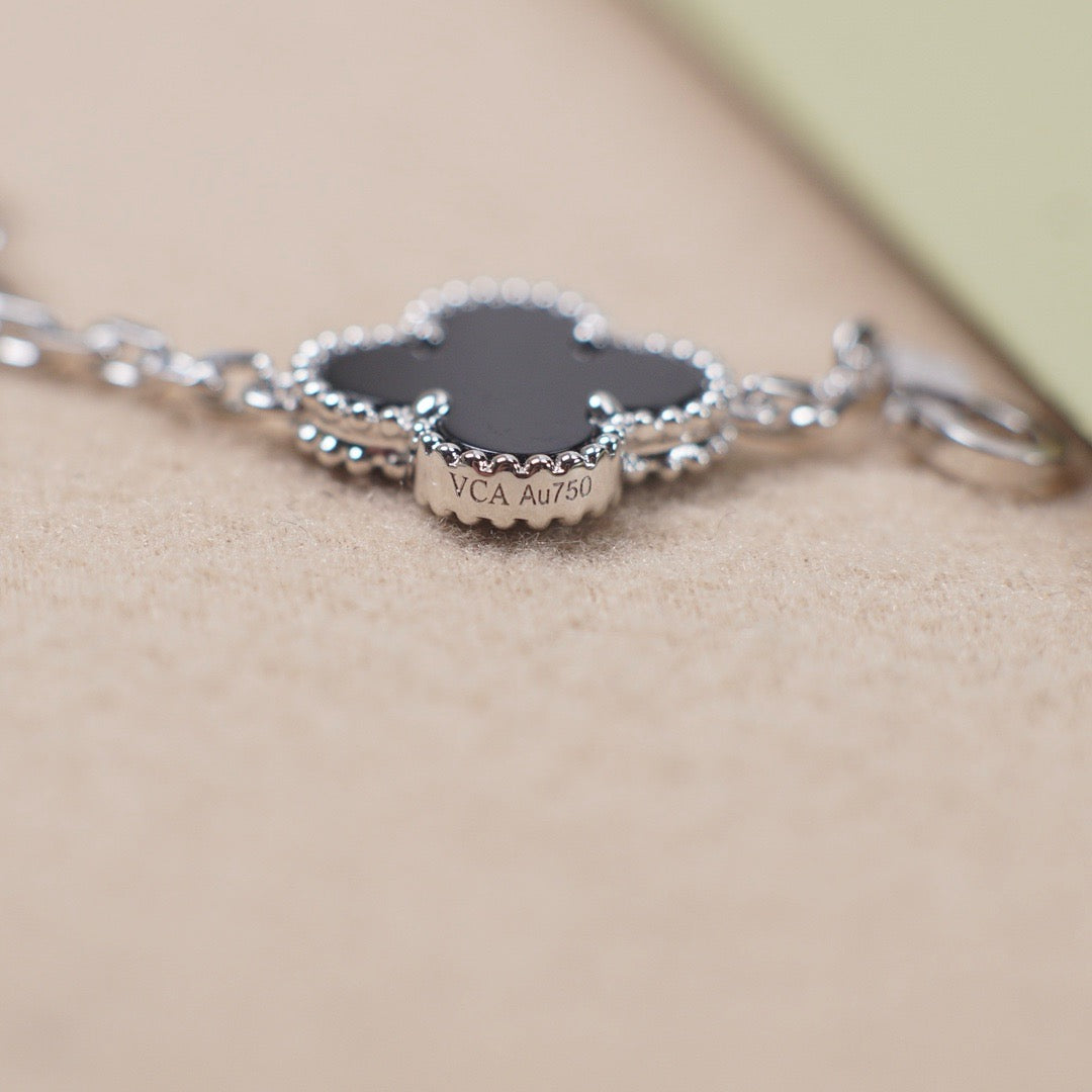 [Clover]CLOVER 5 MOTIF ONYXS  BRACELET SILVER