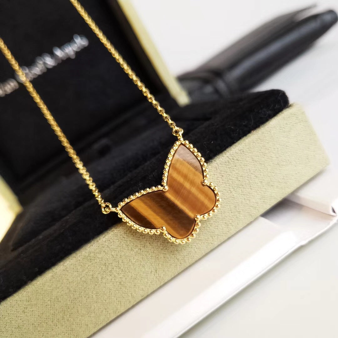 [Clover] TIGER__ EYE BUTTERFLY NECKLACE