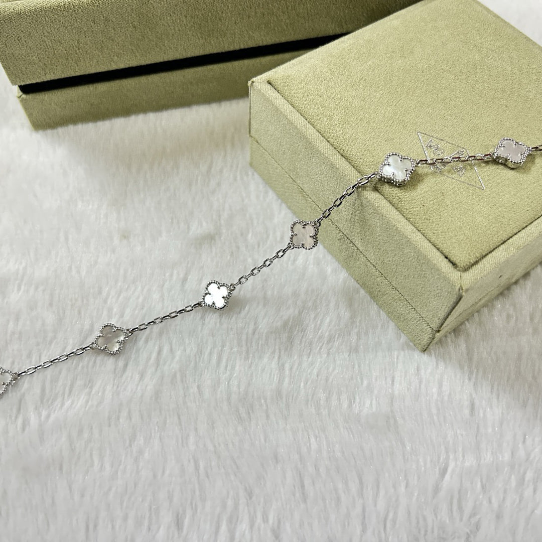 [Clover]CLOVER 6 MOTIF WHITE MOP BRACELET