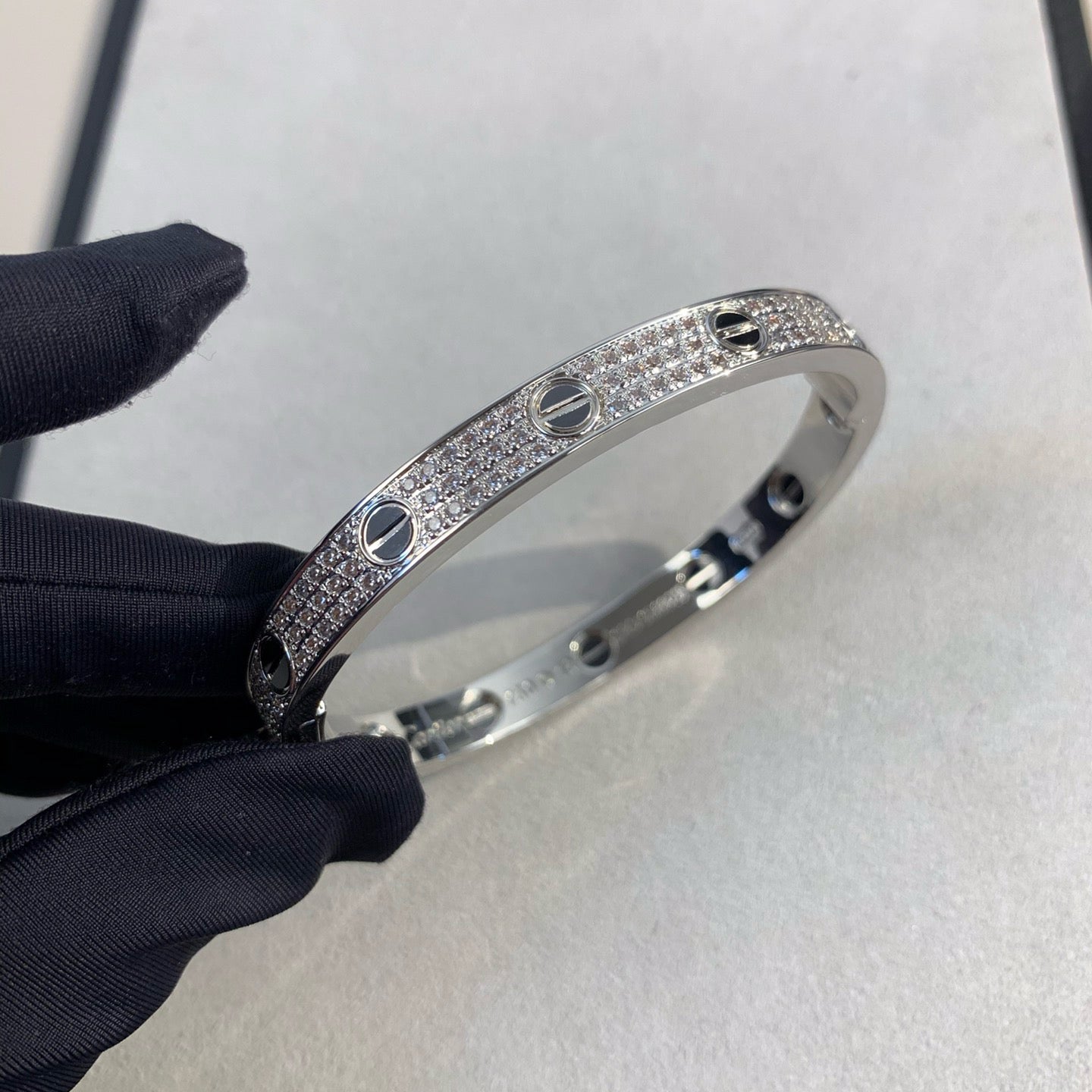 [Clover]LOVE BRACELET 6.1MM DIAMOND-PAVED CERAMIC