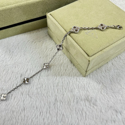 [Clover]CLOVER 6 MOTIF DIAMOND BRACELET