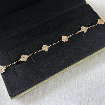 [Clover]CLOVER 6 MOTIF DIAMOND BRACELET
