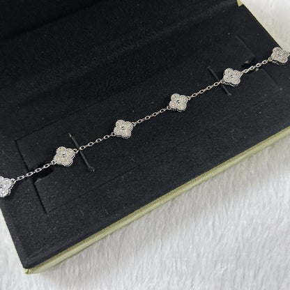 [Clover]CLOVER 6 MOTIF DIAMOND BRACELET
