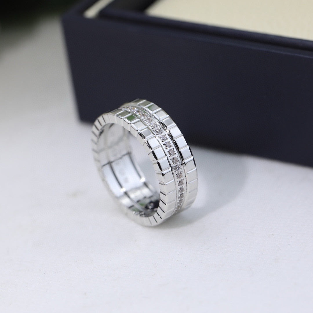 [Clover]ICE CUBE RING WITH DIAMONDS