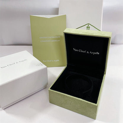 [Clover]VA CLOVER BRACELET NECKLACE RING BOX GIFT BAG